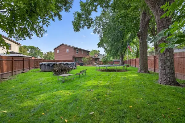 4015 Mary LN NW, Rochester, MN 55901