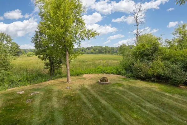 2643 Snowmass CIR, Minnetonka, MN 55305