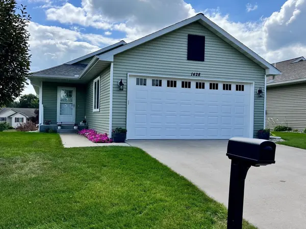 1428 Carl WAY, Buffalo, MN 55313