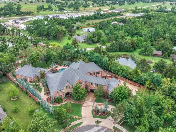 1705 Maple DR, Blanchard, OK 73010