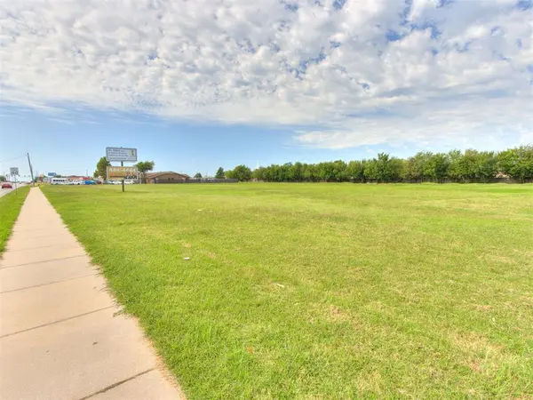 8701 S May AVE, Oklahoma City, OK 73159