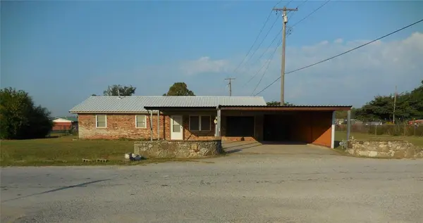 411 S A ST, Davis, OK 73030
