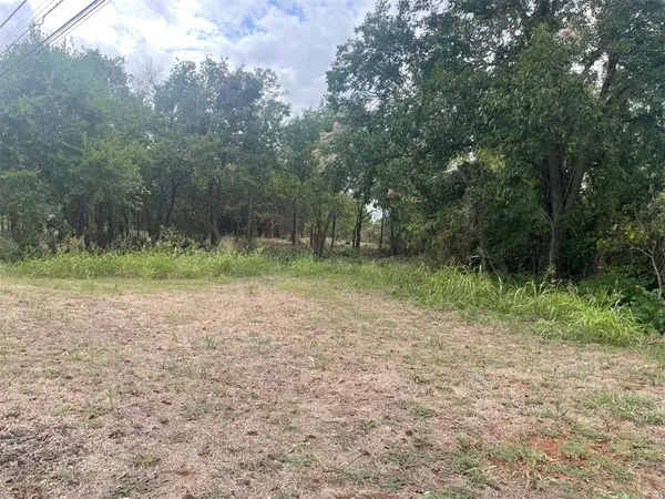 N Rangeline ST, Tecumseh, OK 74873