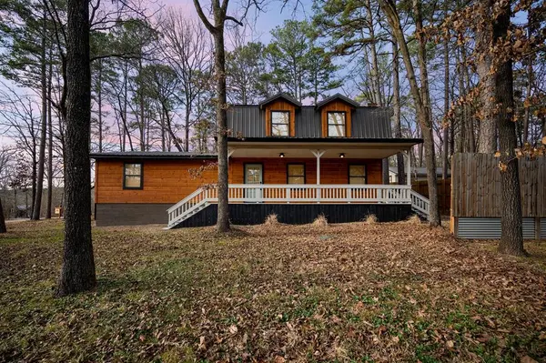 655 Chinook RD, Broken Bow, OK 74728