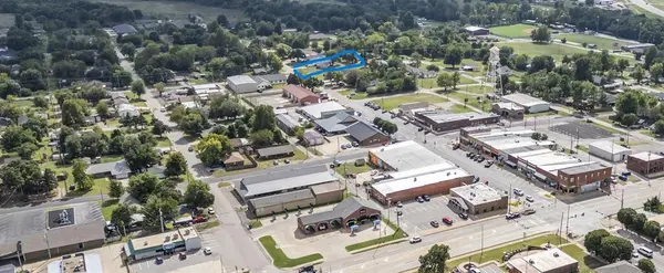 301 S Main AVE, Blanchard, OK 73010