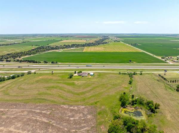 County Rd 1022, Hydro, OK 73048