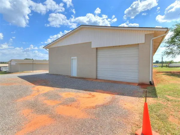 4705 E 37 HWY, Tuttle, OK 73089