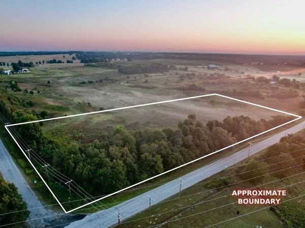 0001 N Peebly RD, Harrah, OK 73045