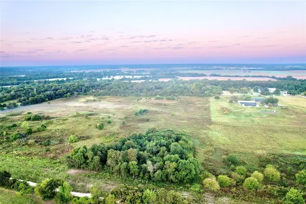 004 N Peebly RD, Harrah, OK 73045