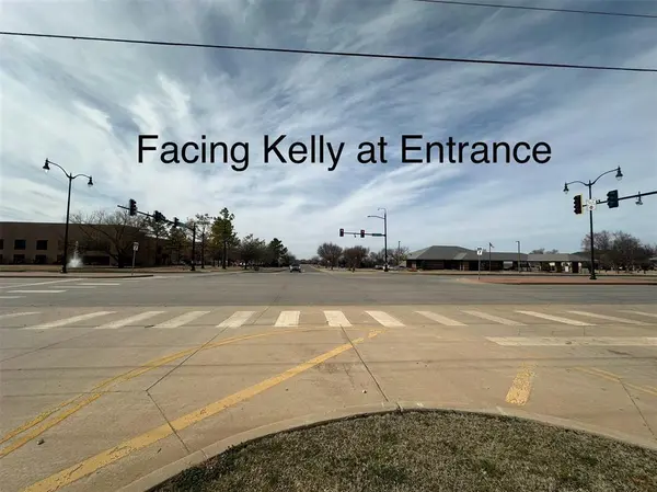 0 S Fretz AVE, Edmond, OK 73013