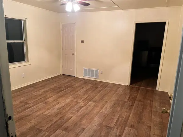 238 S Oklahoma AVE, Shawnee, OK 74801