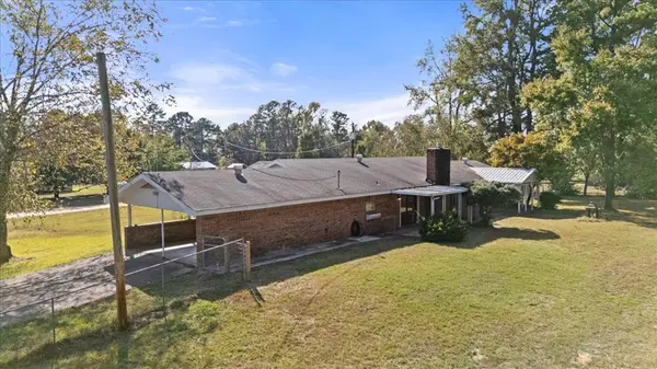 123 Randall RD, Broken Bow, OK 74728