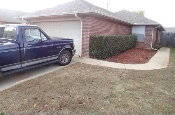 3813 Southwind AVE, Oklahoma City, OK 73179