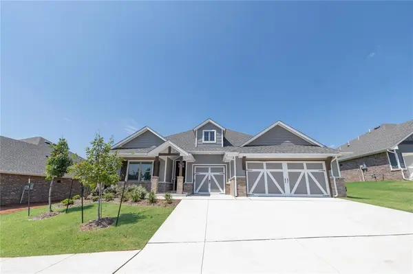 9009 Stark ST, Edmond, OK 73007