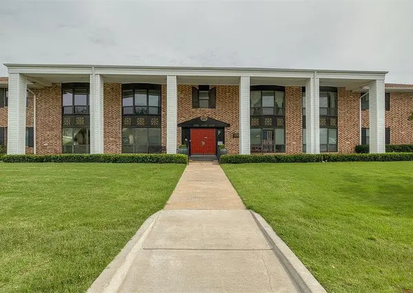 2525 NW 62nd ST #201, Oklahoma City, OK 73112