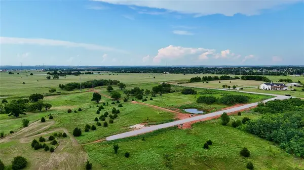13 W Industrial RD, Guthrie, OK 73044
