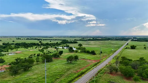 13 W Industrial RD, Guthrie, OK 73044