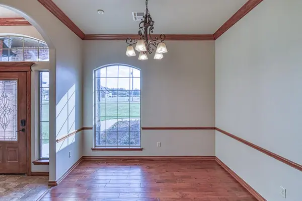 23193 Grandview LN, Purcell, OK 73080