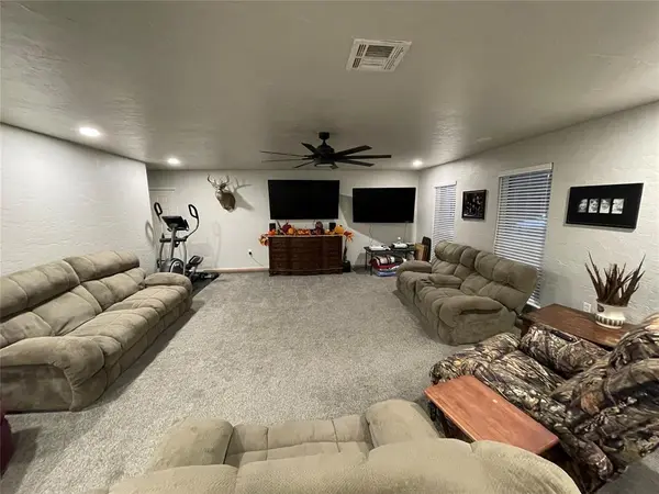520 Adams ST, Holdenville, OK 74848