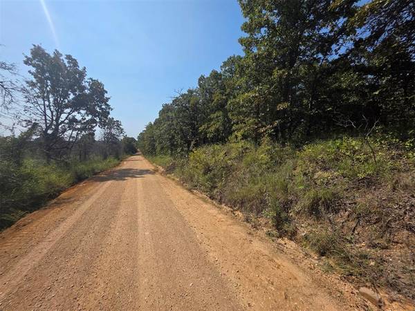 000 NS 359 RD, Wewoka, OK 74884