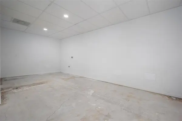 1020 N Flood AVE, Norman, OK 73069
