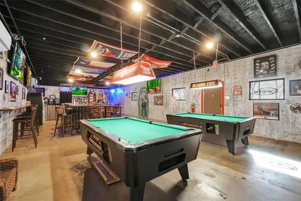 514 N Van Buren, Elk City, OK 73644