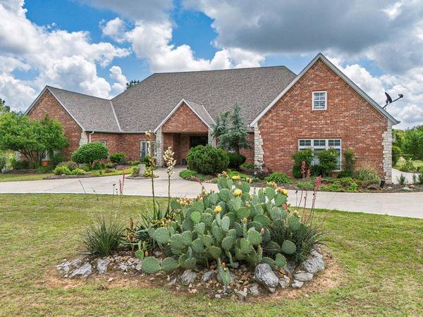 18301 Drummond RD, Shawnee, OK 74801