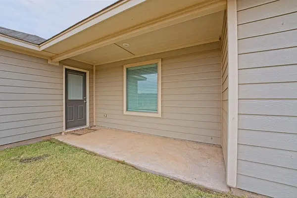 2301 Scarlet LN, El Reno, OK 73036