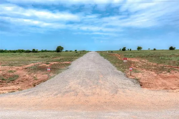 4801 NW Bella CIR, Piedmont, OK 73078