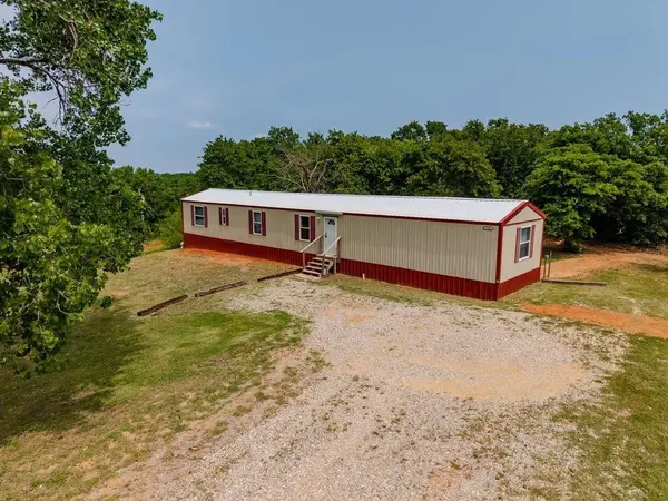 7351 142nd ST, Noble, OK 73068