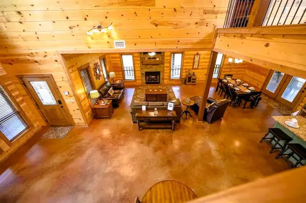 182 Orange Blossom LN, Broken Bow, OK 74728