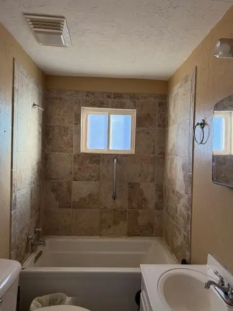 807 N Meta ST, Cordell, OK 73632