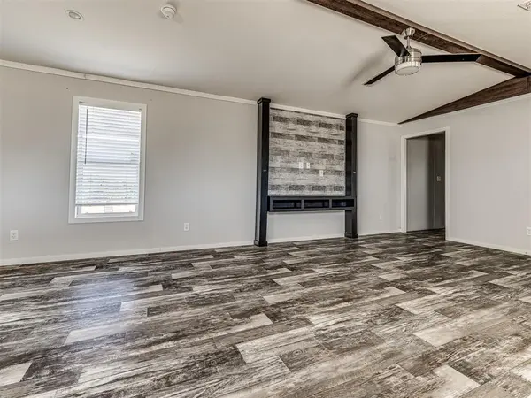 623 S Layton AVE, Earlsboro, OK 74840