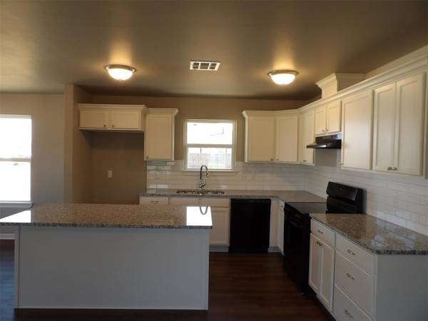 1436 NE 12th ST, Oklahoma City, OK 73117