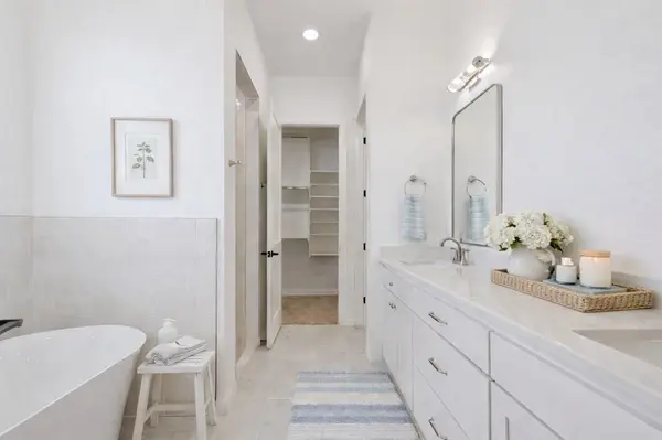 6017 Frankie Lynn LN, Edmond, OK 73034