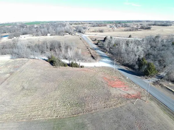 1697 CR 1230, Tuttle, OK 73089