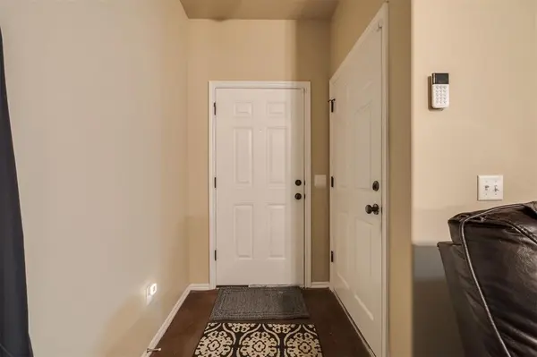212 Ashley DR #212 & #214, Edmond, OK 73003