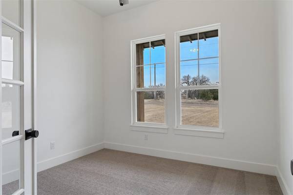 24237 Western AVE, Washington, OK 73093