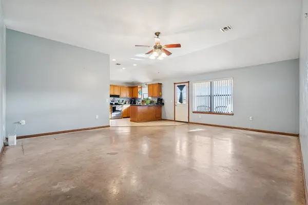 513 County Road 1390, Chickasha, OK 73018