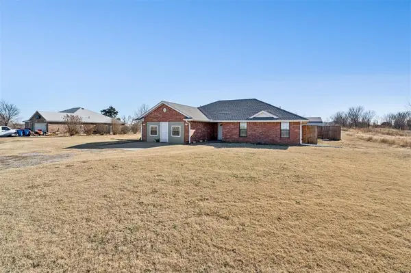 513 County Road 1390, Chickasha, OK 73018