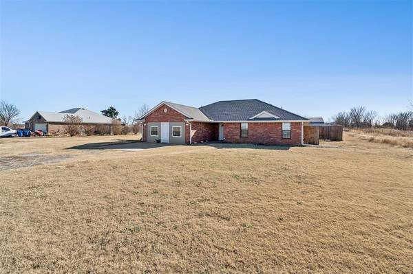 513 County Road 1390, Chickasha, OK 73018