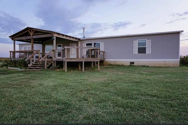 17934 N 2730 RD, Loyal, OK 73756