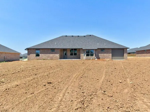 4015 S Wagon DR, Stillwater, OK 74074