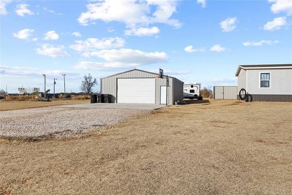 619 N 16th ST, Thomas, OK 73669