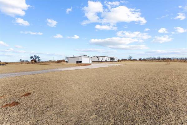 619 N 16th ST, Thomas, OK 73669