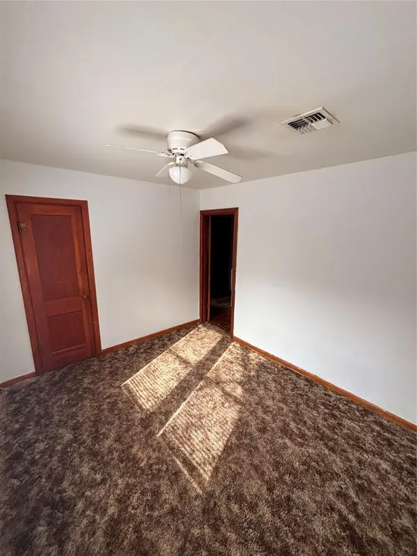 1504 N 6th ST, Sayre, OK 73662