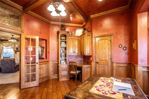 1416 Timber Creek, Weatherford, OK 73096