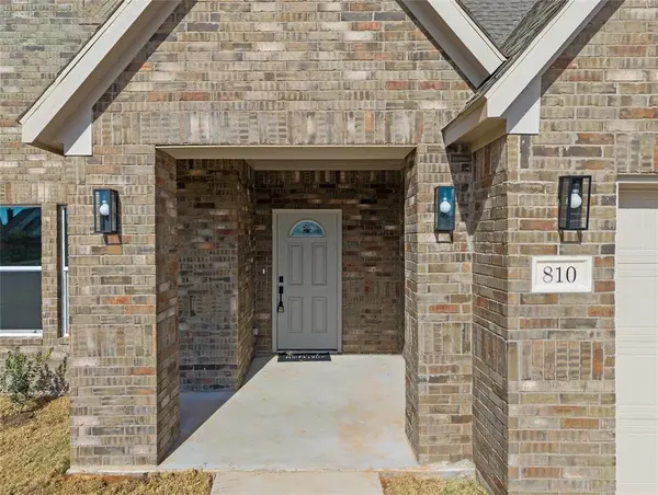 810 Chateau CT, Kingfisher, OK 73750