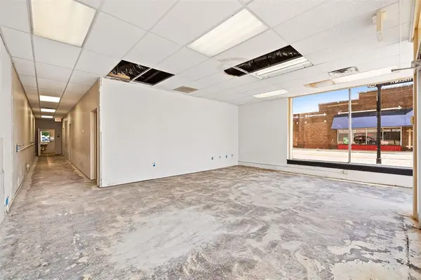 121 S Bickford AVE, El Reno, OK 73036