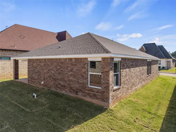 808 Venice CT, Kingfisher, OK 73750